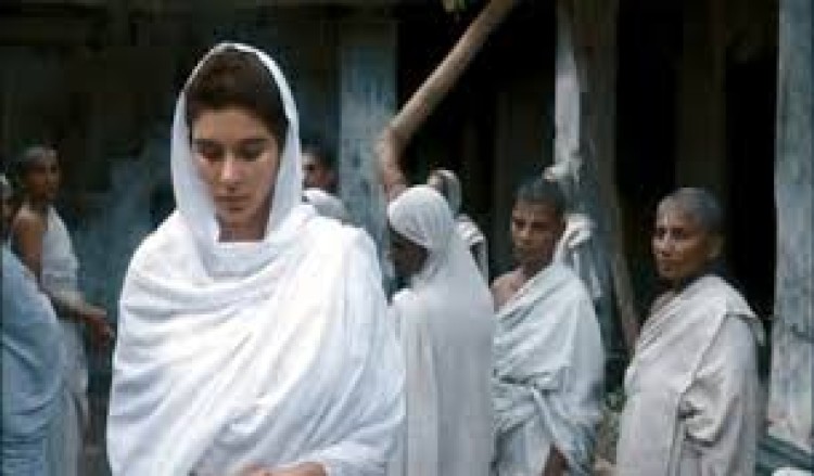 সে কাঁদে না কেন?